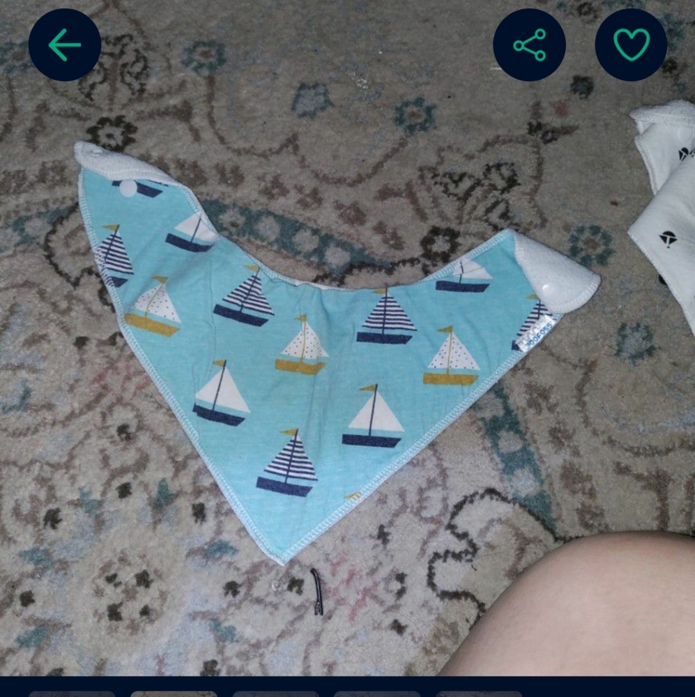 5 baby bibs